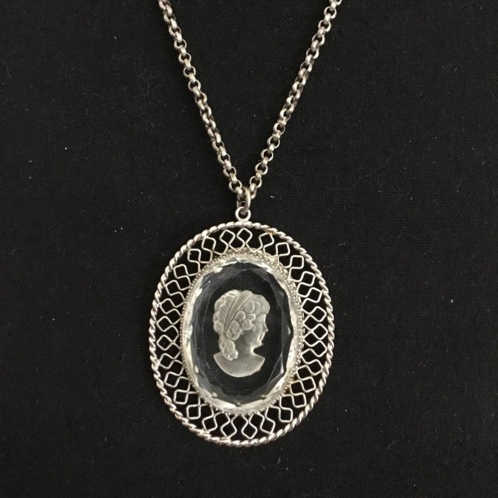 Whiting & Davis Silver-Tone Cameo Pendant Necklace - Picture 3 of 5
